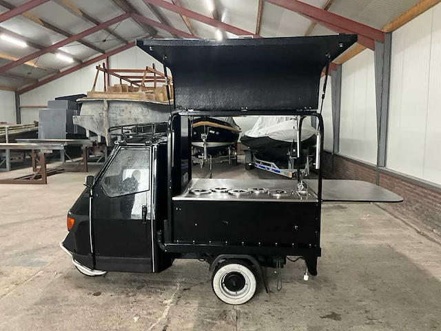 2014 piaggio ape 50 foodtruck - afbeelding 17 van  19