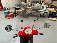 2014 piaggio vespa c38 scooter - afbeelding 2 van  19