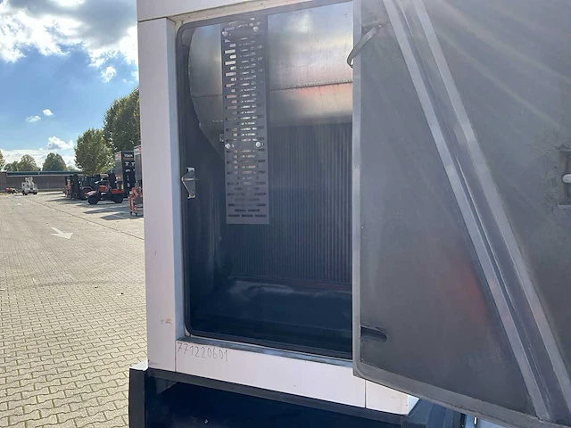 2014 sdmo r 135ce stroom aggregaat aanhangwagen - afbeelding 2 van  27