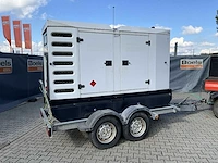 2014 sdmo r 135ce stroom aggregaat aanhangwagen - afbeelding 21 van  27