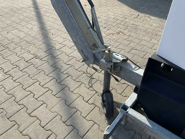 2014 sdmo r22c3 stroom aggregaat aanhangwagen - afbeelding 5 van  22