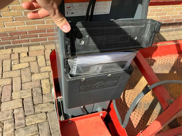 2014 skyjack 12 hoogwerker - afbeelding 12 van  12