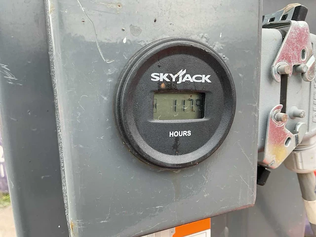 2014 skyjack sj12 hoogwerker - afbeelding 8 van  10