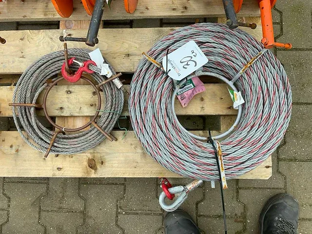 2014 staaldraadkabel (2x) - afbeelding 1 van  5