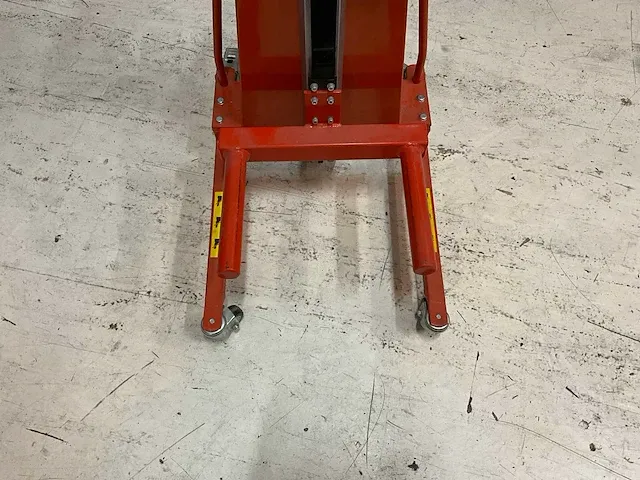 2014 stacker e150a elektrische stapelaar - afbeelding 2 van  7