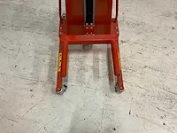 2014 stacker e150a elektrische stapelaar - afbeelding 2 van  7