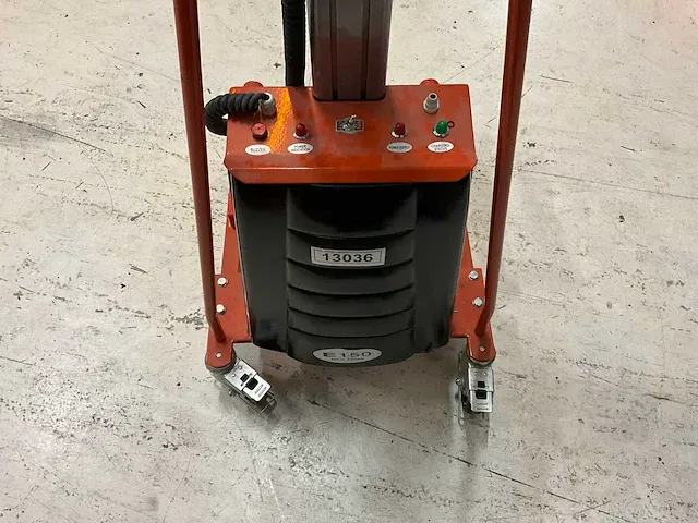 2014 stacker e150a elektrische stapelaar - afbeelding 5 van  7