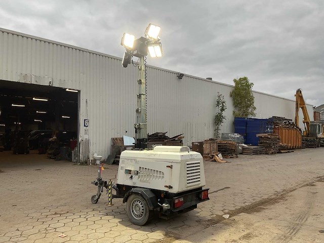 2014 superlight vt1 lichtmast - afbeelding 2 van  10