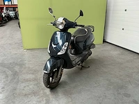 2014 sym fiddle ii 45km/u brommer - afbeelding 1 van  14