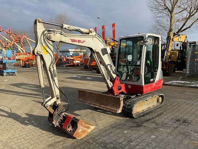 2014 takeuchi tb235 mini graafmachine - afbeelding 1 van  32