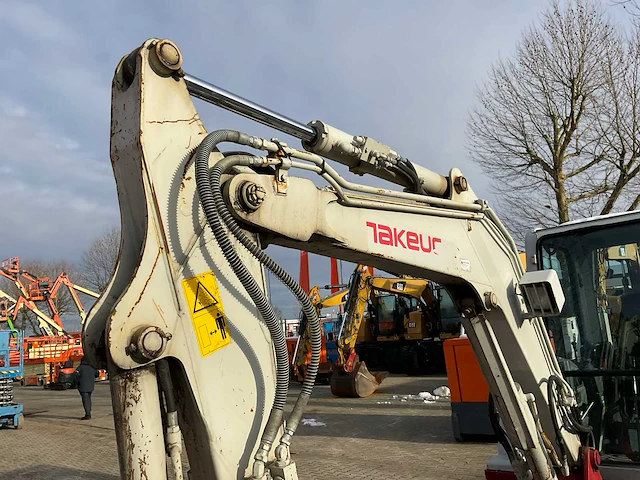 2014 takeuchi tb235 mini graafmachine - afbeelding 29 van  32