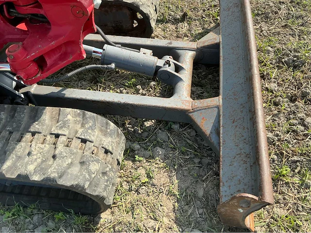 2014 takeuchi tb235 rupsgraafmachine - afbeelding 18 van  39