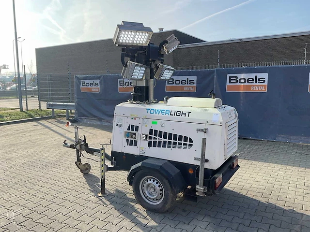 2014 tower light superlight vt1 lichtmast aggregaat aanhangwagen - afbeelding 12 van  20