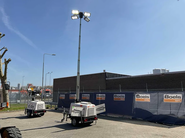 2014 tower light superlight vt1 lichtmast aggregaat aanhangwagen - afbeelding 1 van  18