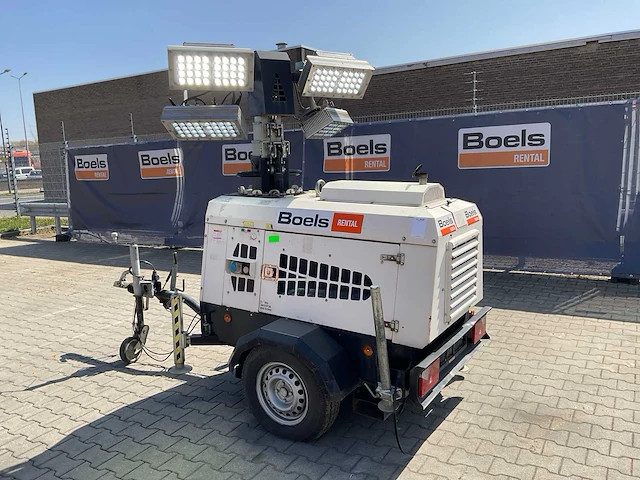 2014 tower light superlight vt1 lichtmast aggregaat aanhangwagen - afbeelding 14 van  18