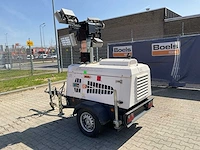 2014 tower light superlight vt1 lichtmast aggregaat aanhangwagen - afbeelding 16 van  20