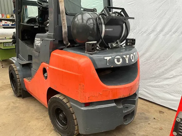 2014 toyota 8fgjf35 vorkheftruck - afbeelding 3 van  19