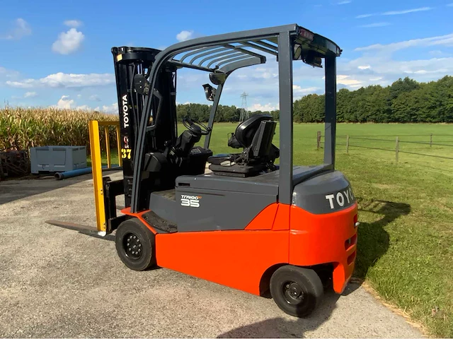 2014 toyota vorkheftruck - afbeelding 45 van  48