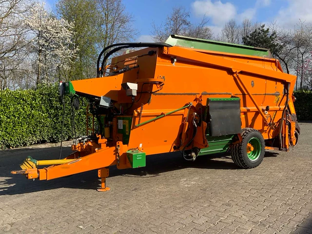 2014 unifeed tf5.12d horizontaal mengende voermengwagen - afbeelding 1 van  34
