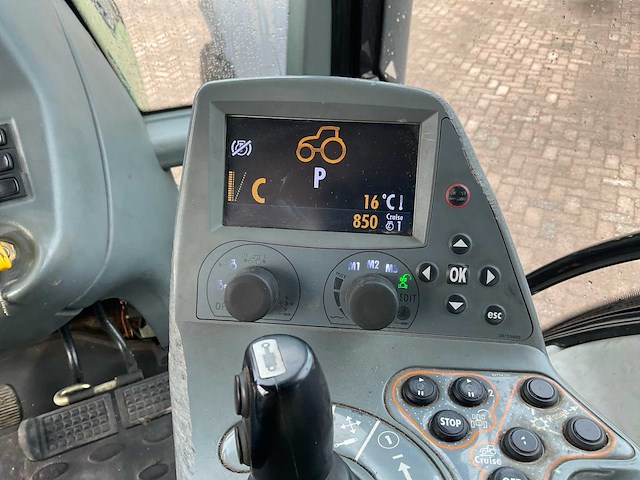 2014 valtra t163e vierwielaangedreven landbouwtractor - afbeelding 35 van  53