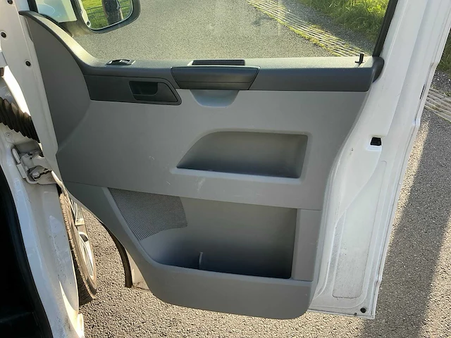 2014 volkswagen transporter bedrijfswagen - afbeelding 21 van  41