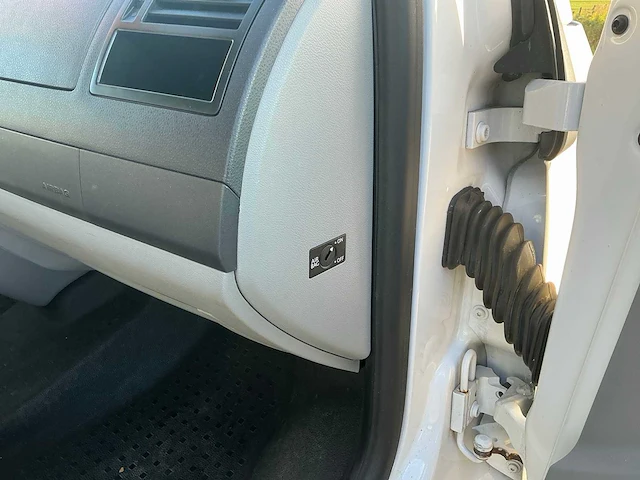 2014 volkswagen transporter bedrijfswagen - afbeelding 22 van  41