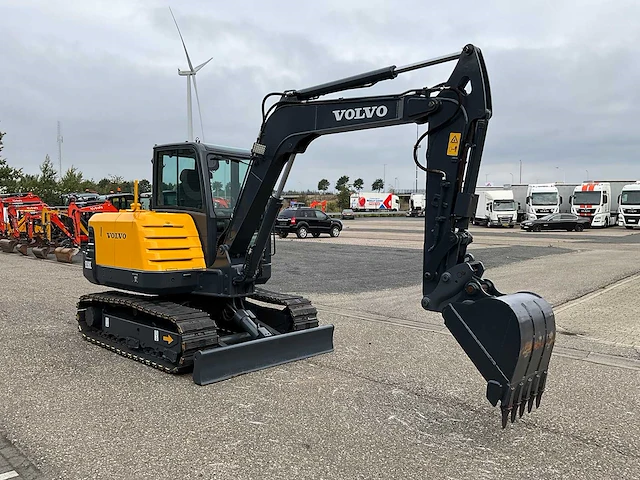2014 volvo ec60c midigraafmachine - afbeelding 27 van  29