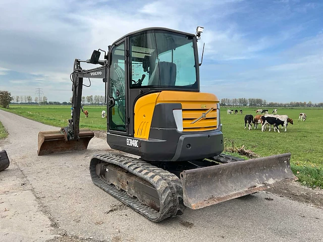 2014 volvo ecr48c minigraafmachine - afbeelding 31 van  36