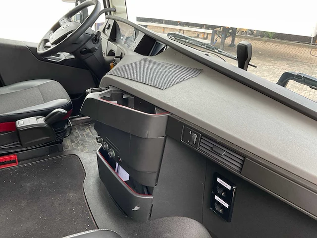 2014 volvo fh 420 4x2 vrachtwagen - afbeelding 39 van  58