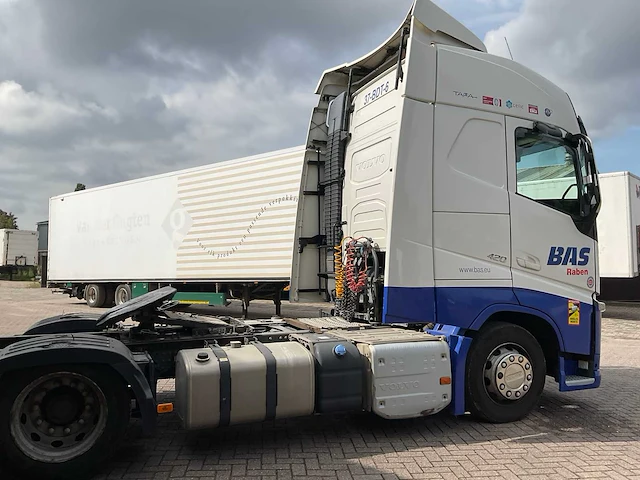 2014 volvo fh 420 4x2 vrachtwagen - afbeelding 56 van  58