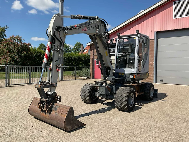 2014 wacker neuson 6503-2 banden graafmachine - afbeelding 1 van  29
