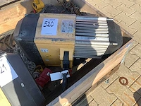 2014 yale cpvf 10.8 elektrische kettingtakel - afbeelding 3 van  4