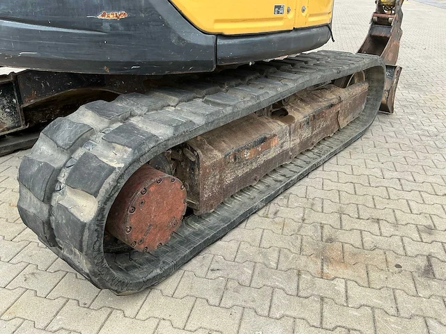 2014 yanmar sv100-1a midigraafmachine - afbeelding 25 van  33