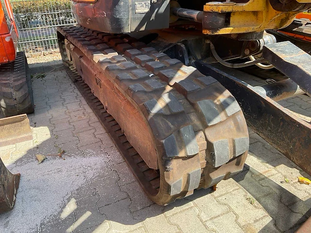 2014 yanmar vio80-u midi rupsgraafmachine binnendraaier - afbeelding 18 van  34