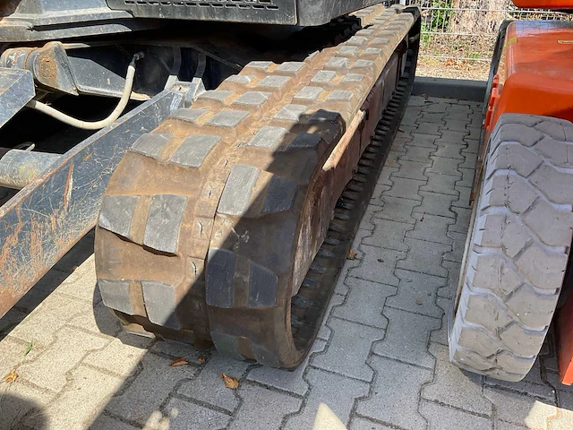 2014 yanmar vio80-u midi rupsgraafmachine binnendraaier - afbeelding 19 van  34