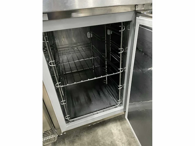 2014 zanussi trn183a koelwerkbank - afbeelding 5 van  9