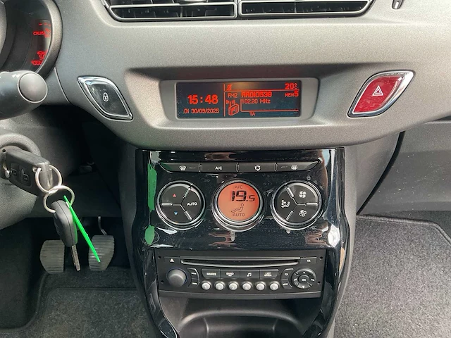 2015 - citroen - c3 - 1.0 puret collection - personenauto - afbeelding 13 van  14
