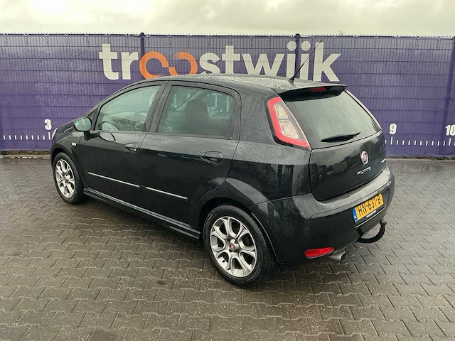 2015 - fiat - punto evo - 1.3 m-jet lounge - personenauto - afbeelding 9 van  15