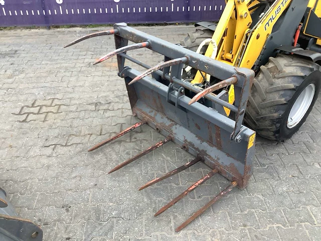 2015 - mustang - 306 - shovel/wiellader - afbeelding 2 van  16