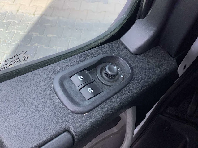 2015 - opel - movano - bedrijfswagen/bakwagen - afbeelding 14 van  16