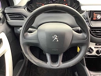 2015 - peugeot - 208 - 1.0 puretech like - personenauto - afbeelding 11 van  12