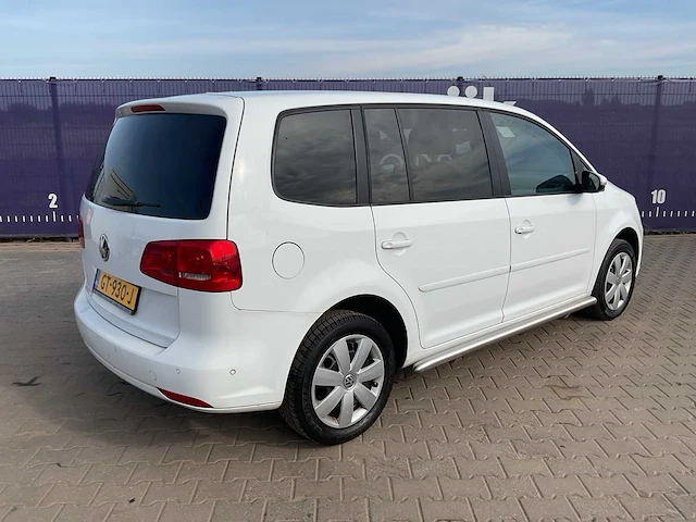 2015 - volkswagen - touran - 2.0 tdi comfl. bluem - personenauto - afbeelding 14 van  19