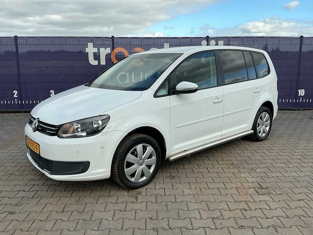 2015 - volkswagen - touran - 2.0 tdi comfl. bluem - personenauto - afbeelding 1 van  16