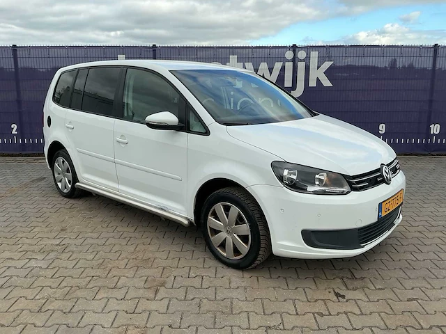 2015 - volkswagen - touran - 2.0 tdi comfl. bluem - personenauto - afbeelding 9 van  16