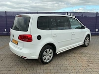 2015 - volkswagen - touran - 2.0 tdi comfl. bluem - personenauto - afbeelding 11 van  16