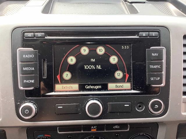 2015 - volkswagen - transporter - 2.0 tdi l2h1 tr. dc - bedrijfswagen - afbeelding 11 van  15