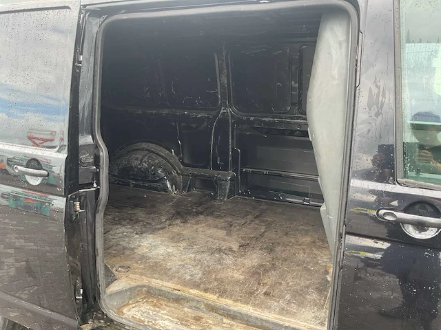 2015 - volkswagen - transporter - 2.0 tdi l2h1 tr. dc - bedrijfswagen - afbeelding 6 van  15