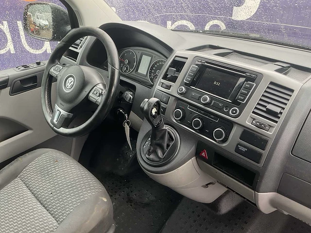 2015 - volkswagen - transporter - 2.0 tdi l2h1 tr. dc - bedrijfswagen - afbeelding 8 van  15