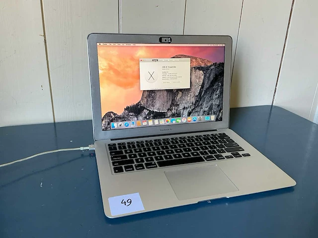 2015- apple - macbook air - laptop - afbeelding 1 van  8