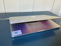 2015- apple - macbook pro - laptop - afbeelding 7 van  9